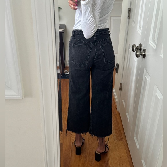 Reformation fawcett jeans size 25 (cropped to 25.5”) - Picture 4 of 8